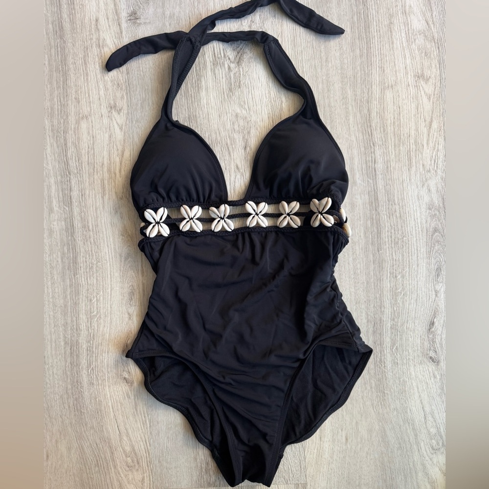 Robin Piccone Black Boho Seashell Low Back Halter Tie One Piece Swimsuit Sz 6
